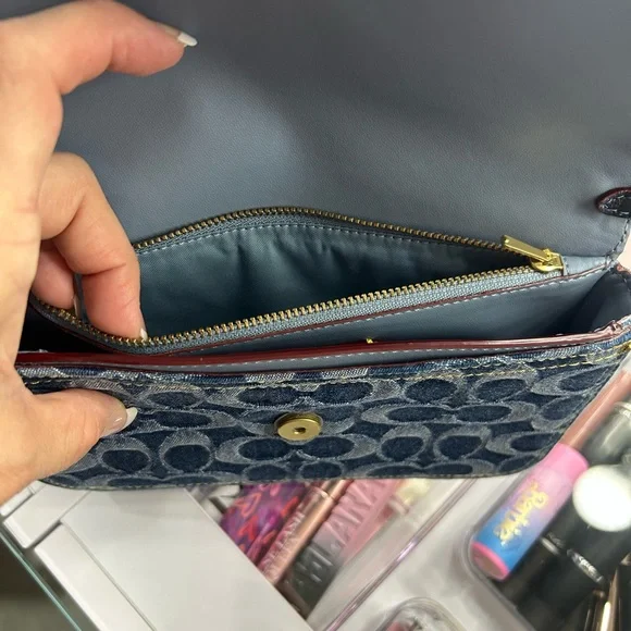 Coach Signature Denim Blue Crossbody Bag - Picture 4 of 7
